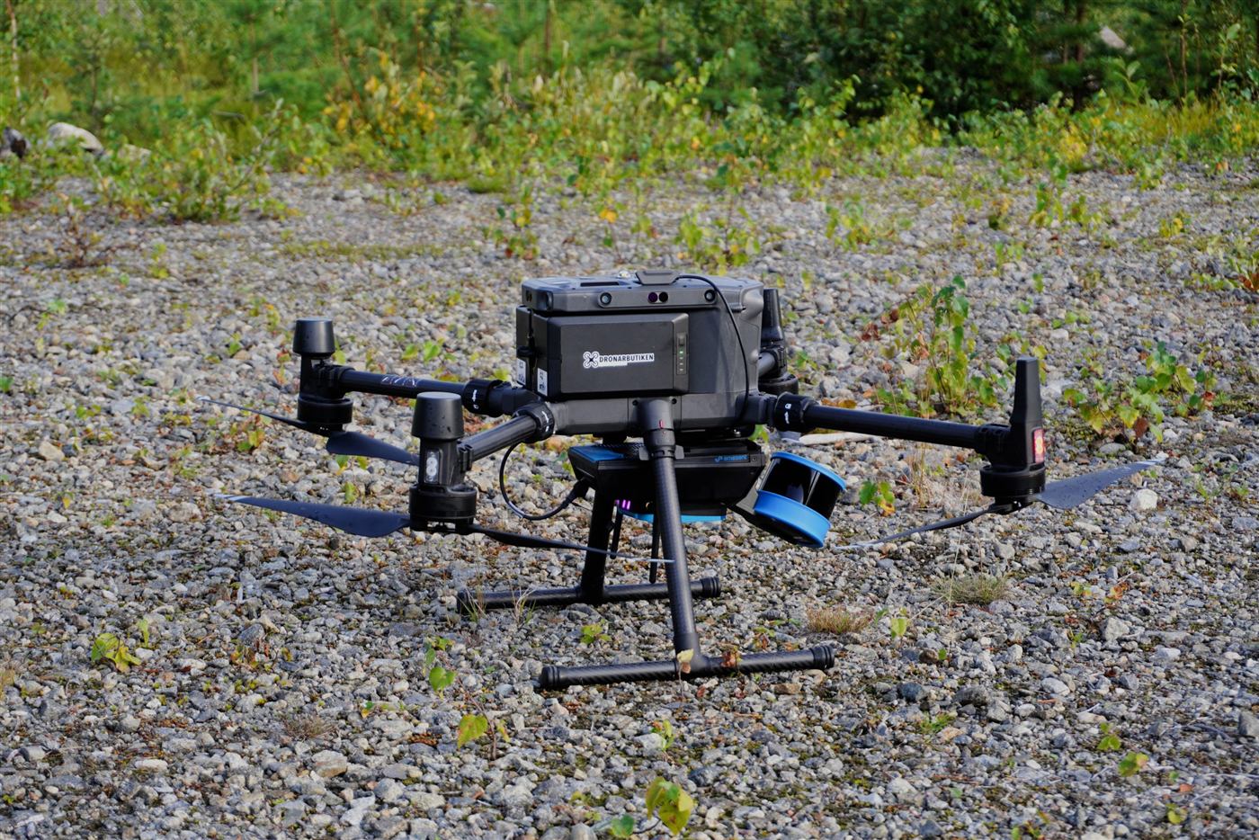 Drone équipé d'un capteur LiDAR utilisé pour la capture de données de réalité